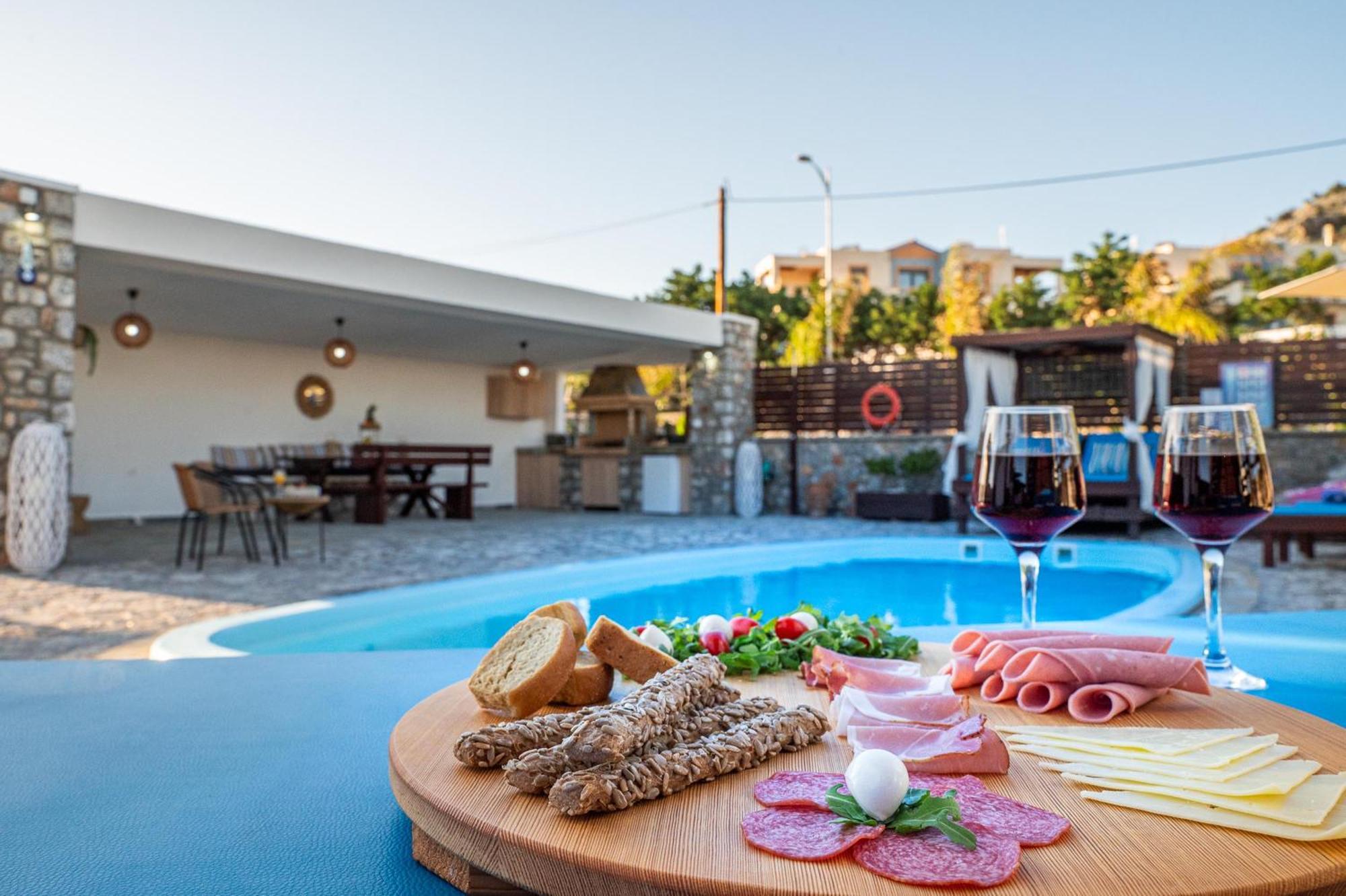 Maripaul Family Villa Lardos Ngoại thất bức ảnh